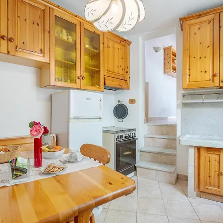 Casa Elvira Apartment Savignone